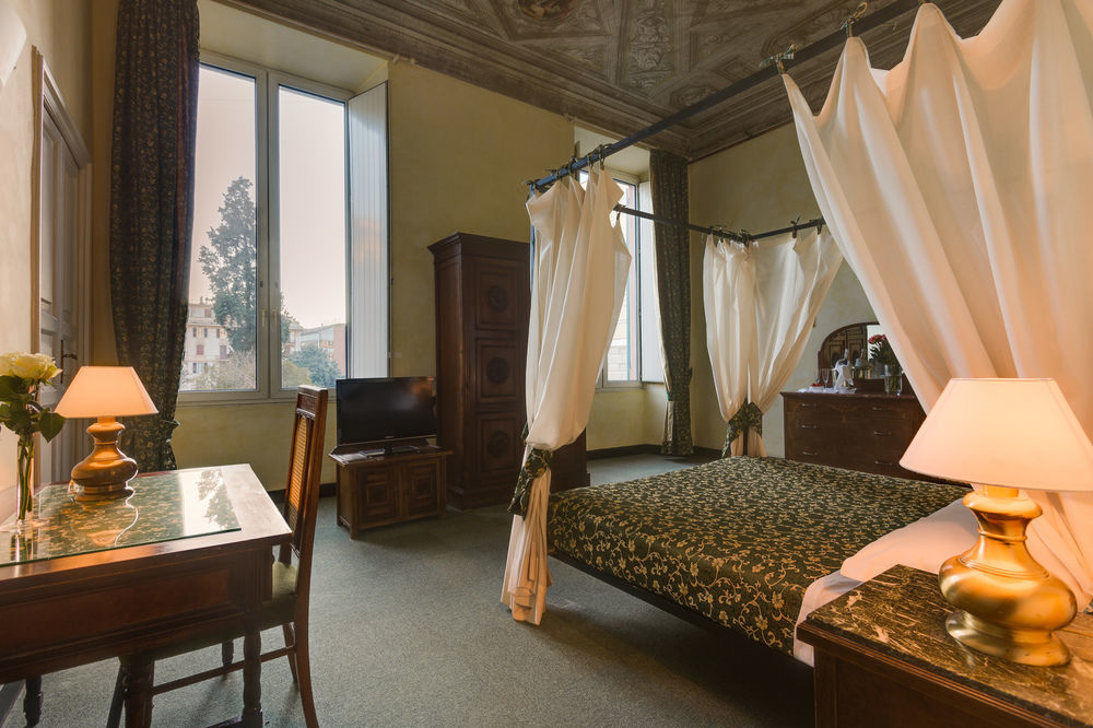 Astoria 4* Gênes