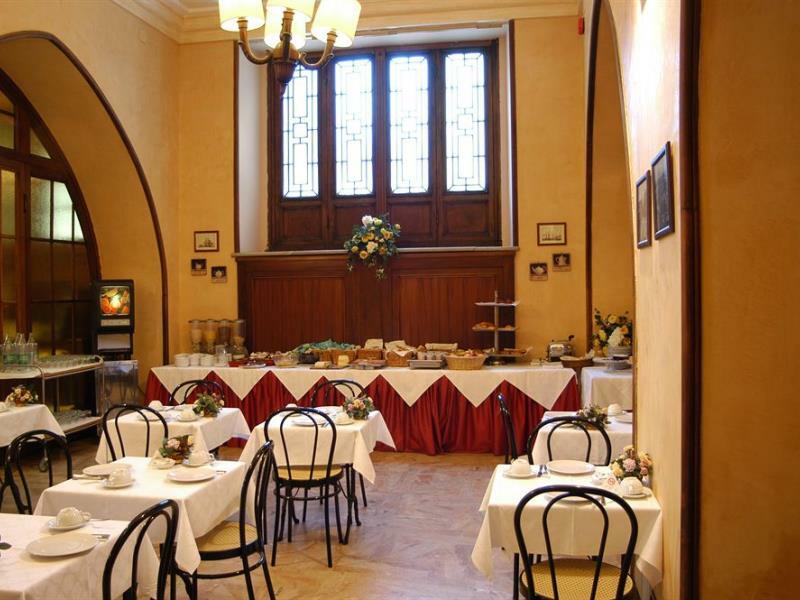 Astoria Hotel